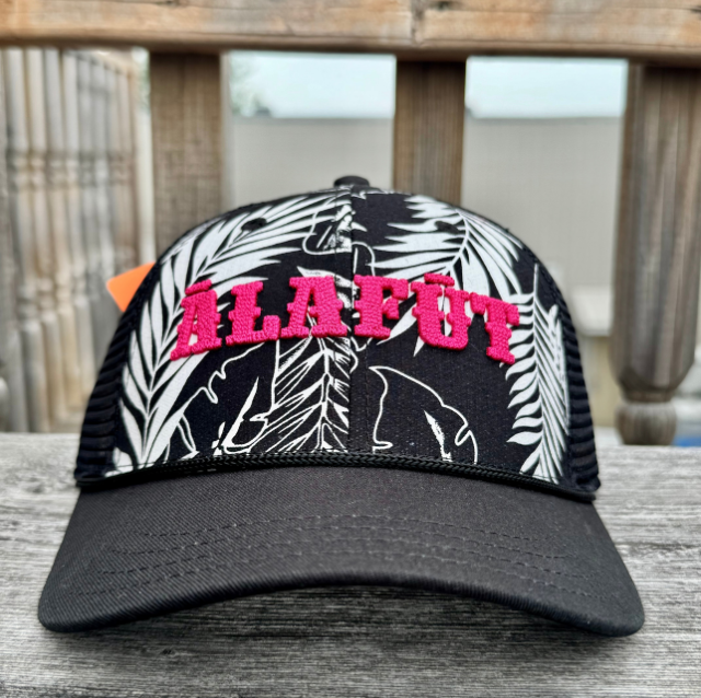 Casquette noire et blanche